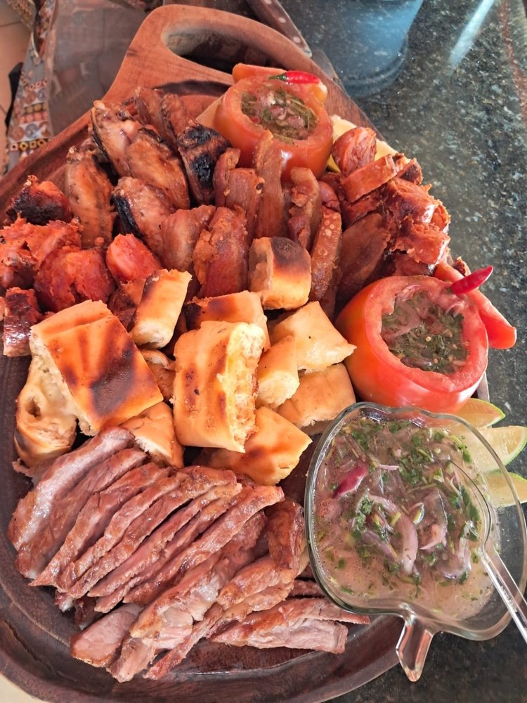 Churrasco gourmet assinado pela Maison Leidiane